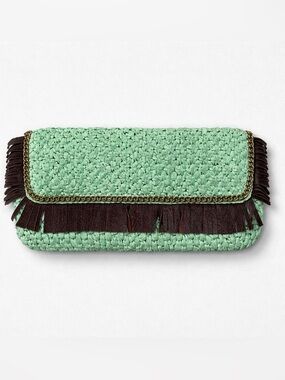 Handmade Green Woven Straw and Leather Detailed Clutch
